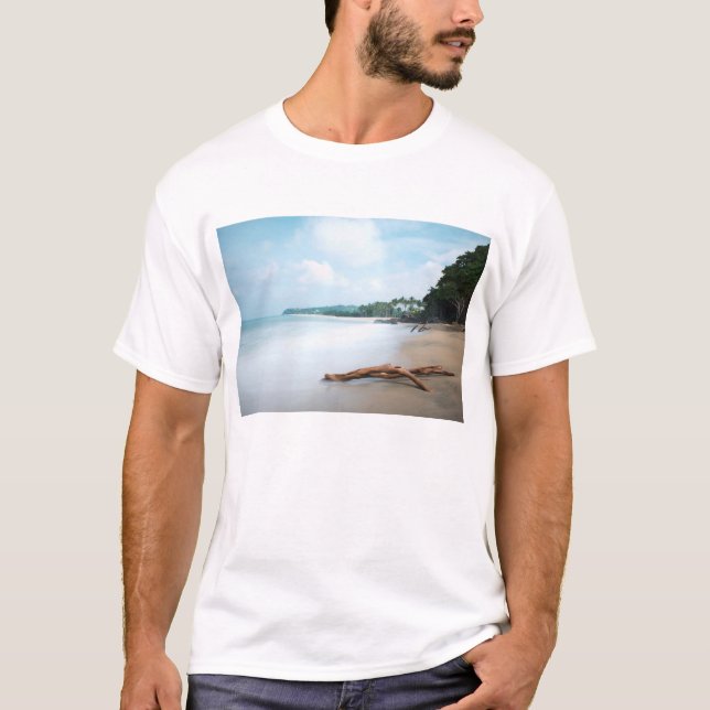 Ozean-Wellen auf Sandy-Strand T-Shirt (Vorderseite)
