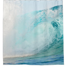 Ozeanblauwelle, die Duschvorhang bricht