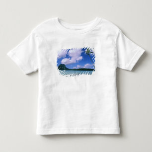 Ozeanien, Französisch-Polynesien, Tahiti. Blick au Kleinkind T-shirt
