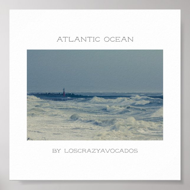 Ozeanwellen Stormy Weather Pier Poster (Vorne)