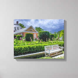 P527004(1)-Governor's Palace Gardens with Bench Leinwanddruck