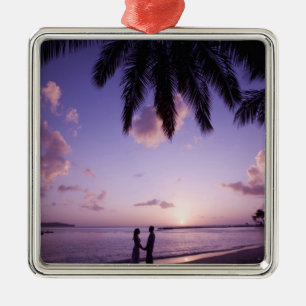 Paar am Strand, Windjammer Landing, St. Lucia Silbernes Ornament