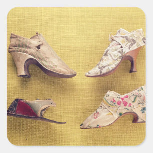 Paar bestickter Schuhe, c.1714 Quadratischer Aufkleber