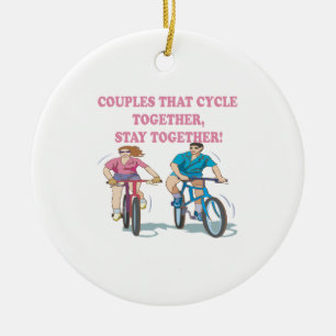 Paare, die zusammen radfahren keramik ornament