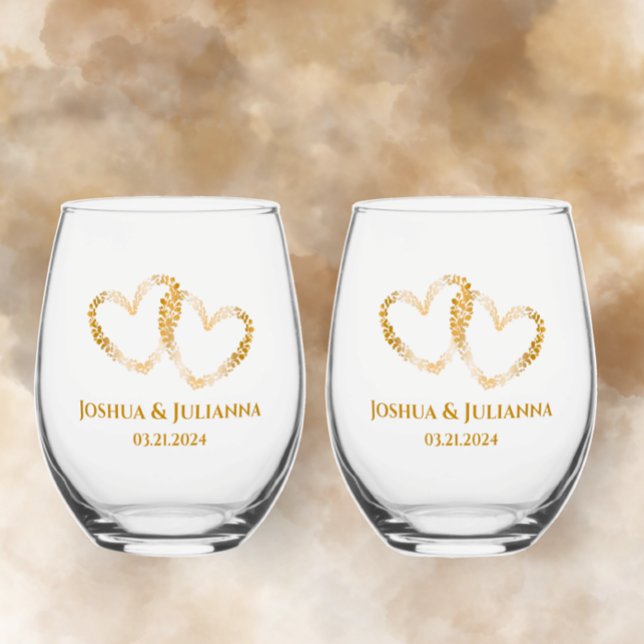 Paare ernennen Elegante Golden Intertwined Hearts Weinglas Ohne Stiel (Add couple's names and date to original intertwined tan gradient hearts on stemless wine glass.)