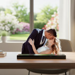 Paare Hochzeit Foto Cutout Skulptur Freistehende Fotoskulptur<br><div class="desc">Erleben Sie die zeitlose Liebe und Schönheit Ihres Hochzeitstages mit unserer Cutout-Skulptur für Paare, die ein Hochzeitszelt im Foto haben! Diese exquisite Skulptur bietet eine einzigartige und personalisierte Möglichkeit, Ihr hochheiratsfähiges Foto zu präsentieren. 🌟 mit sorgfältiger Sorgfalt entworfen, bringt unsere Skulptur das Foto Ihrer Ehepaare in atemberaubender dreidimensionaler Form zum...</div>