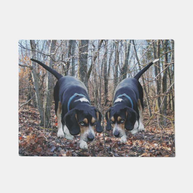 Paare Jagd-Beagles in der Holz-Tür-Matte Fußmatte (Vorderseite)