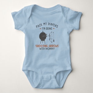 Pack meine Windeln, ich gehe mit Mama Pfeile schie Baby Strampler