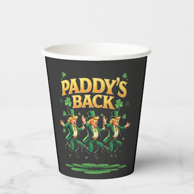 Paddy's Back Funny Trump St Patrick Day Leopard Pappbecher (Vorderseite)