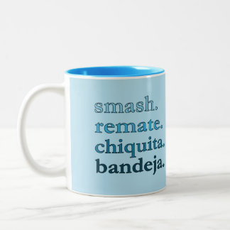 Padel-Kaffeetasse - Persönliche Wort-Vibes Himmelb Zweifarbige Tasse