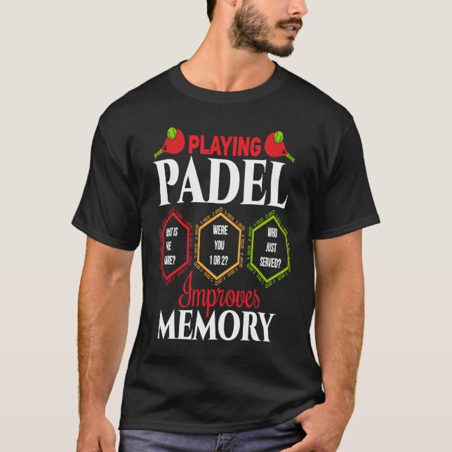 Padel Padel verbessert den Memory Padel Player T-Shirt (Vorderseite)