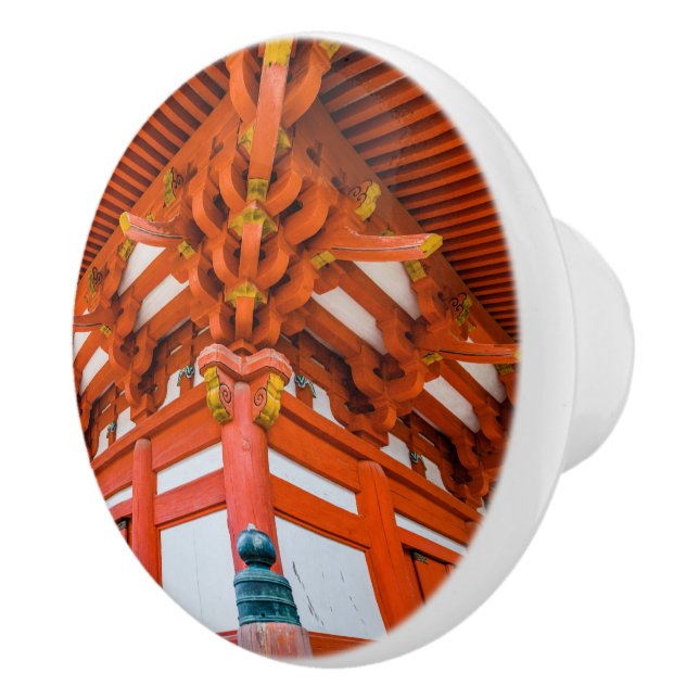 Pagoda Bottom up Perspektive, Miyajima Keramikknauf (Rechts)