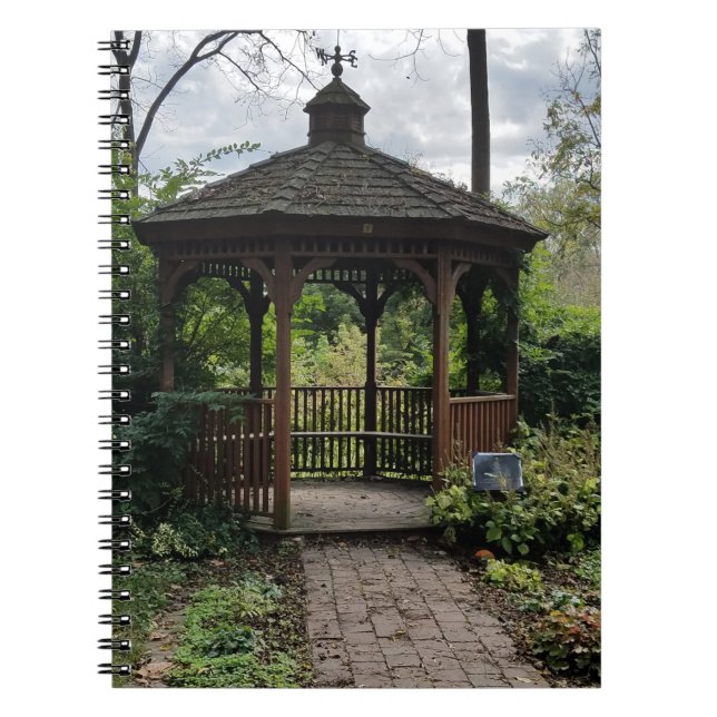 Pagode im Poole Forge Park Notebook Notizblock (Vorderseite)