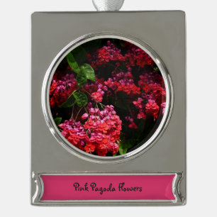 Pagodenblumen Farbige rote und rosa Töne Banner-Ornament Silber