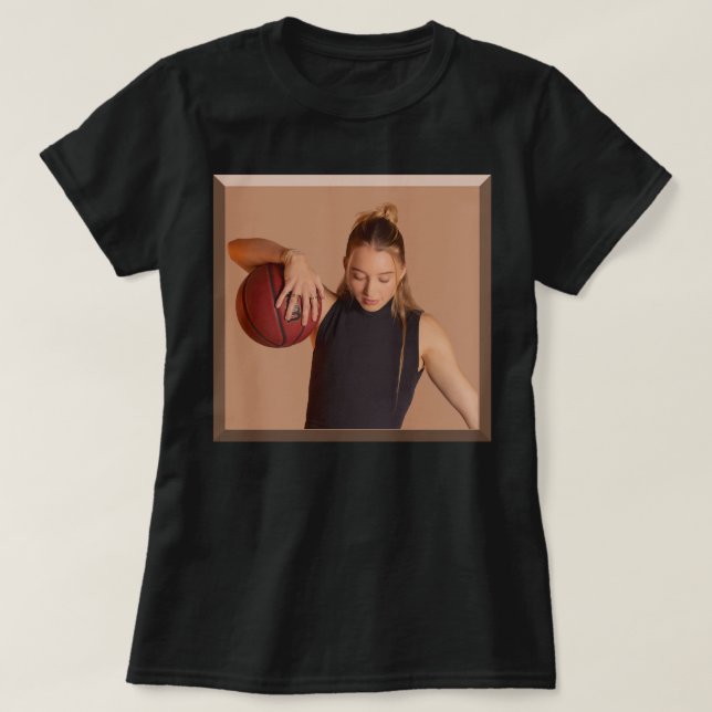 Paige Bueckers Classic T - Shirt (Design vorne)