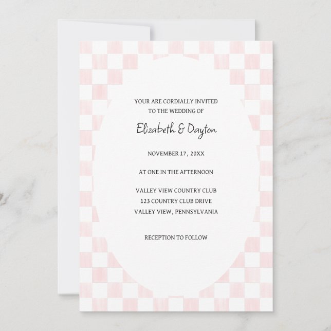 Painted Pink Checkerboard Pattern Wedding Einladung (Vorderseite)