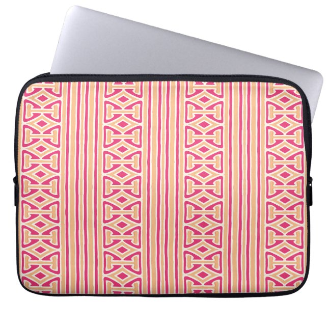 Painterly Trellis Stripe in Pink and Orange Laptopschutzhülle (Vorderseite)