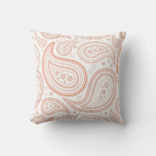 Paisley in leuchtendem Orange auf weißem Kissenbez Kissen