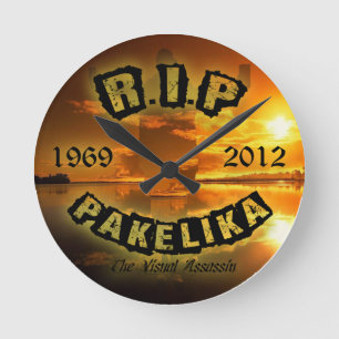 Pakelika Tribute Clock Runde Wanduhr