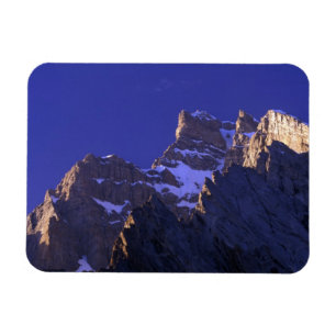 Pakistan, Baltoro Muztagh Range. Sonnenaufgang Magnet