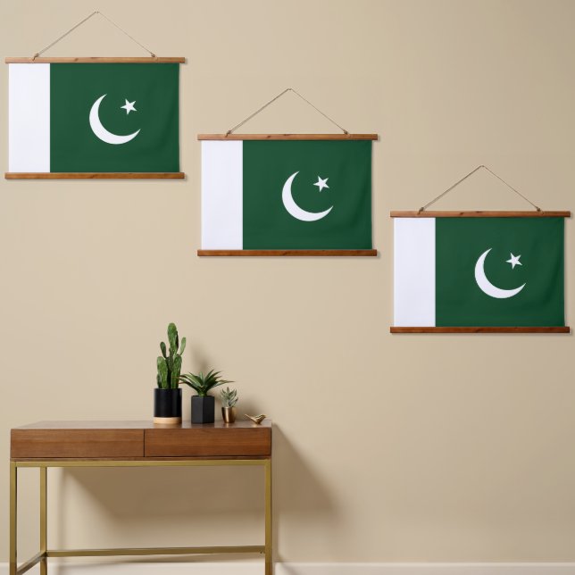 Pakistan-Flagge Wandteppich Mit Holzrahmen (Asymmetrisch)