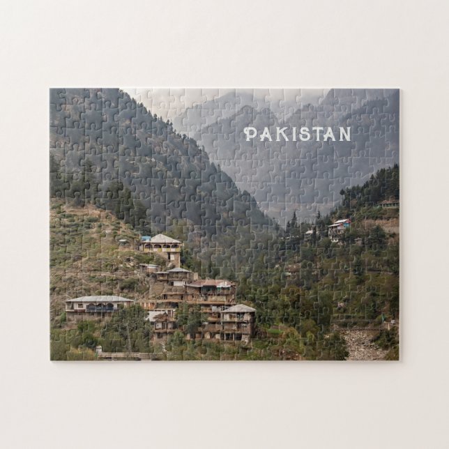 Pakistan Puzzle (Horizontal)