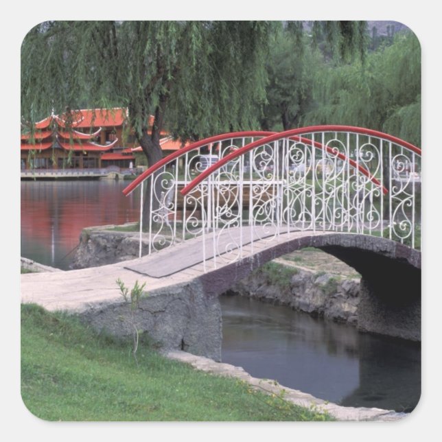 Pakistan, Region Skardu. Shangri La Lodge Quadratischer Aufkleber (Vorderseite)