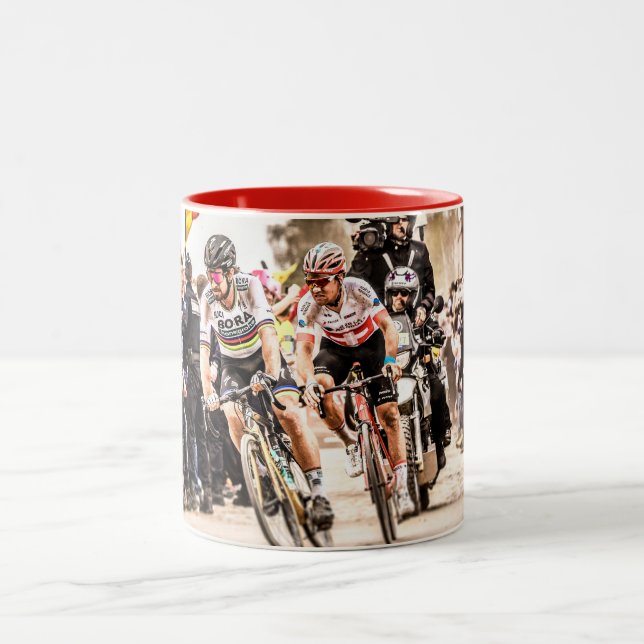 Pakt mit dem Teufel - Paris Roubaix 2018 Zweifarbige Tasse (Mittel)