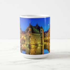 Palais de L'Ile Gefängnis und Kanal in alter Stadt Tasse
