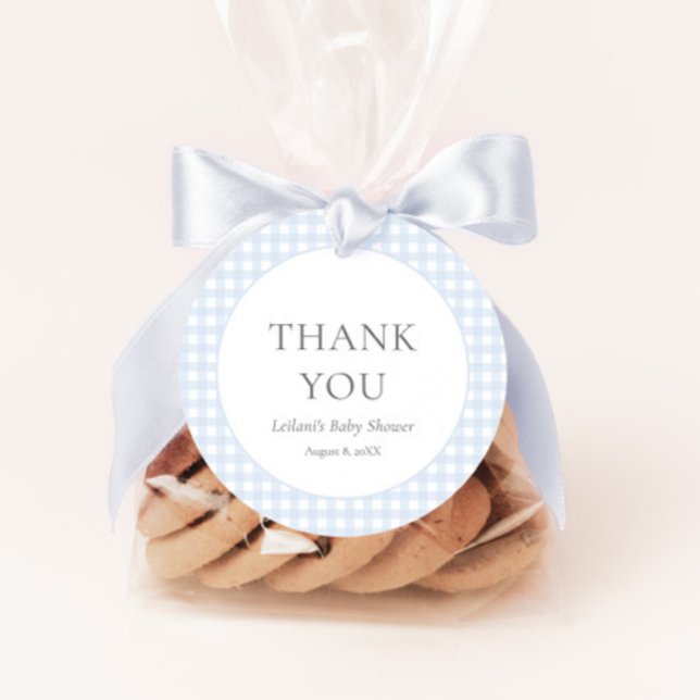 Pale Blue Gingham Boy's Baby Shower Geschenkanhänger (Von Creator hochgeladen)