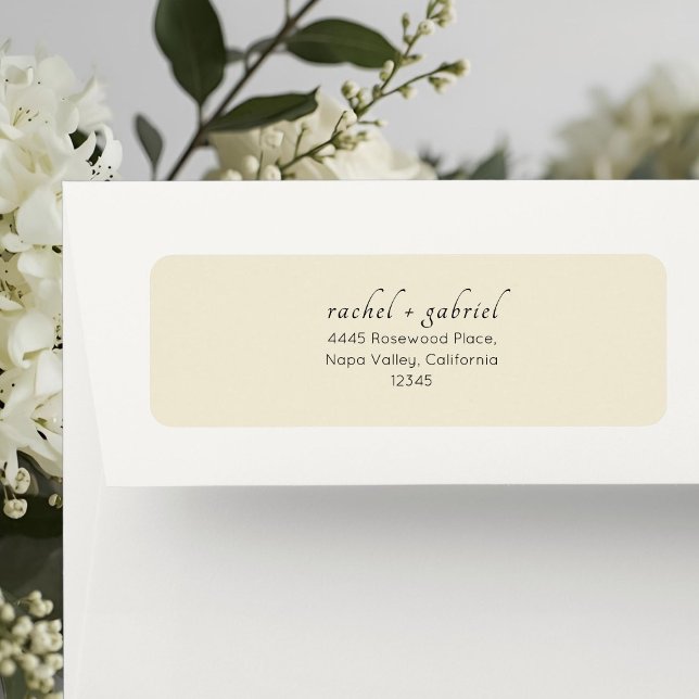 Pale Dusty Yellow | Chic Simple Clean Wedding (Von Creator hochgeladen)