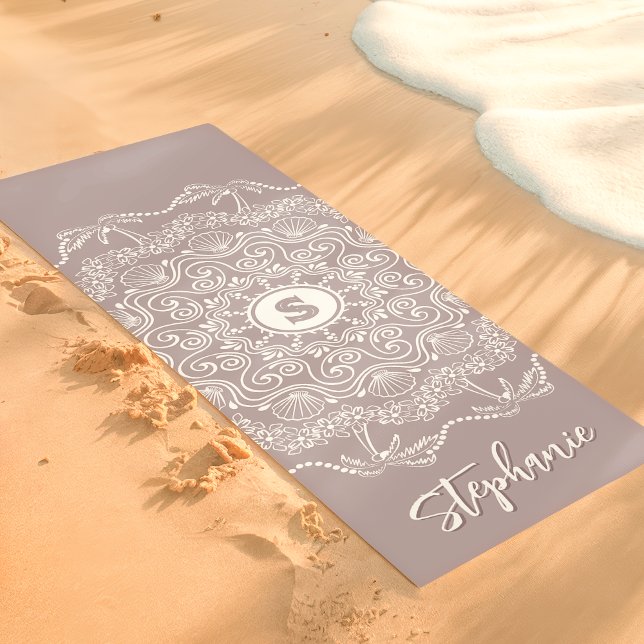 Palm Tree Seashell Mandala Monogram Lavender Beach Yogamatte (Von Creator hochgeladen)