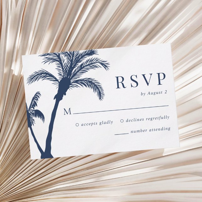 Palm Tree Tropical Beach Navy Blue Wedding RSVP Karte (Von Creator hochgeladen)