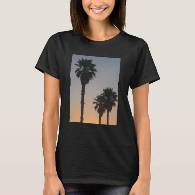 Palm Trees At Sunset T-Shirt (Vorderseite)