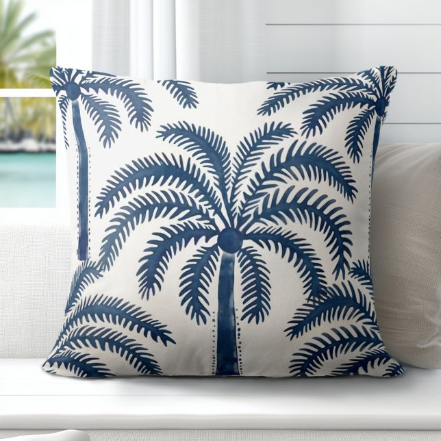 Palm Trees Throw Kissen (Elevate Your Décor: Discover our Elegant Coastal Throw Pillows in Blue & White)