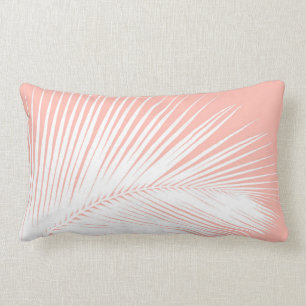 Palmblatt - Weiß auf korallenrotem Rosa Lendenkissen
