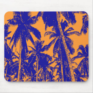 Palmen in einem posterisierten Design Mousepad