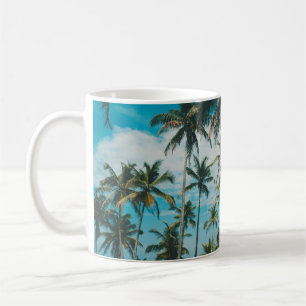 Palmen über dem Ozean, Vintag, kräftig und frisch Kaffeetasse