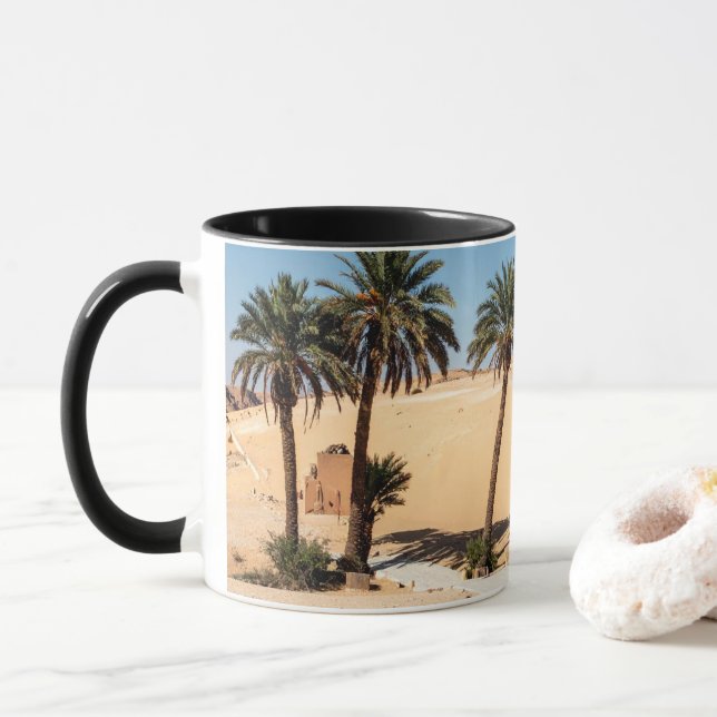 Palmen und Pyramiden Tasse (Mit Donut)