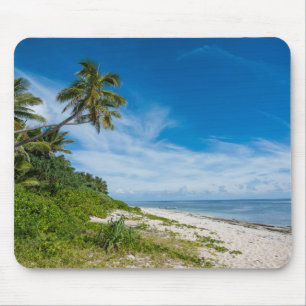 Palmenbestandener Kolovai-Strand Mousepad