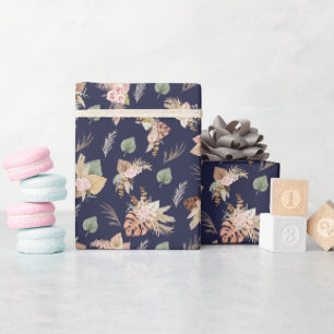 Pampas Grass & Blume auf Navy Blue Geschenkpapier