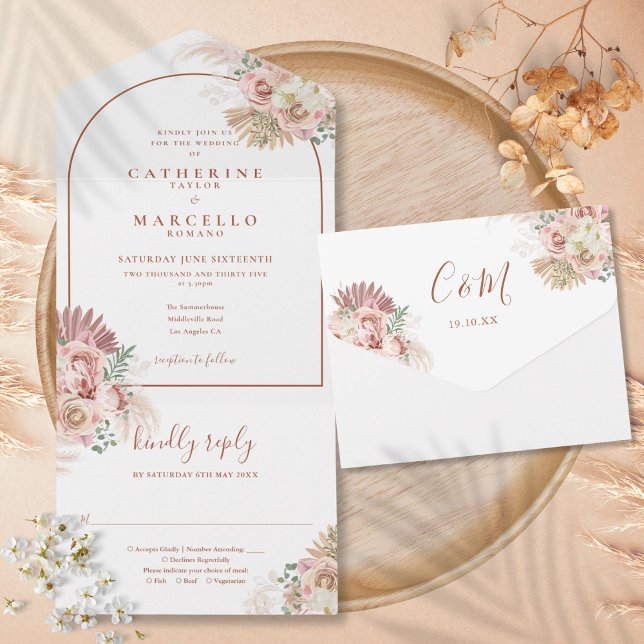 Pampas Grass Blumenstrauch All In One Einladung (Pampas Grass Floral Terracotta Arch Wedding All In All In One Invitation)