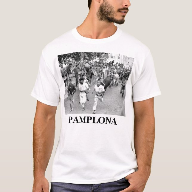 Pamplona Spanien Laufen der Bullen T-Shirt (Vorderseite)