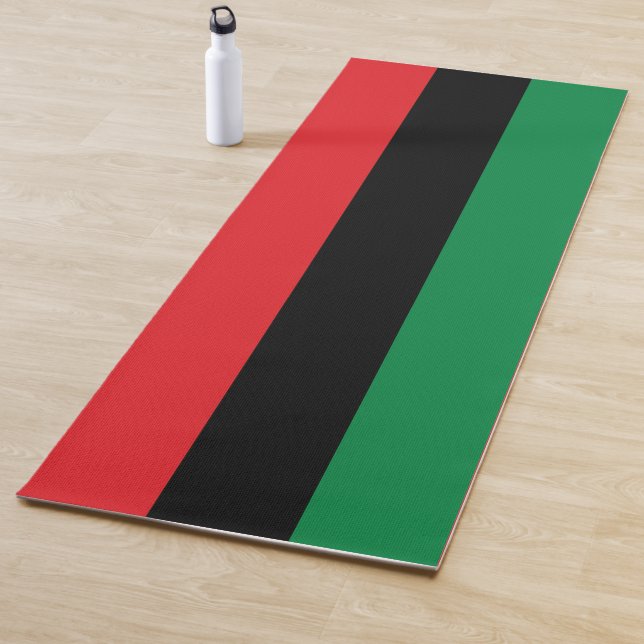 Pan African Flag, Happy Kwanzaa Yogamatte (Beispiel)