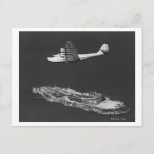 Pan American China Clipper fliegt über Postkarte