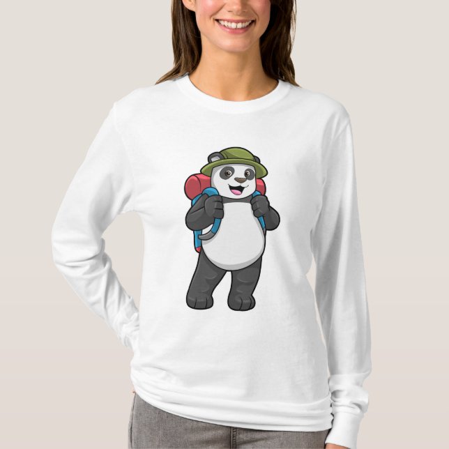 Panda als Hiker mit Rucksack T-Shirt (Vorderseite)
