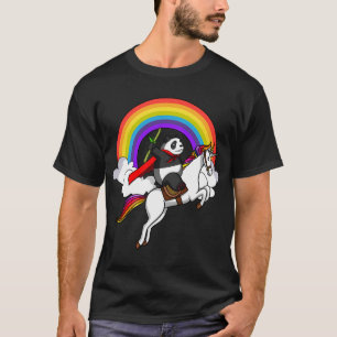 Panda Bär auf einem Einhorn reitend T-Shirt