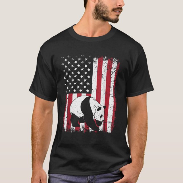Panda Bear Animal American Flag T-Shirt (Vorderseite)