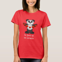 Panda Bear Holding String of Red Hearts Spanisch