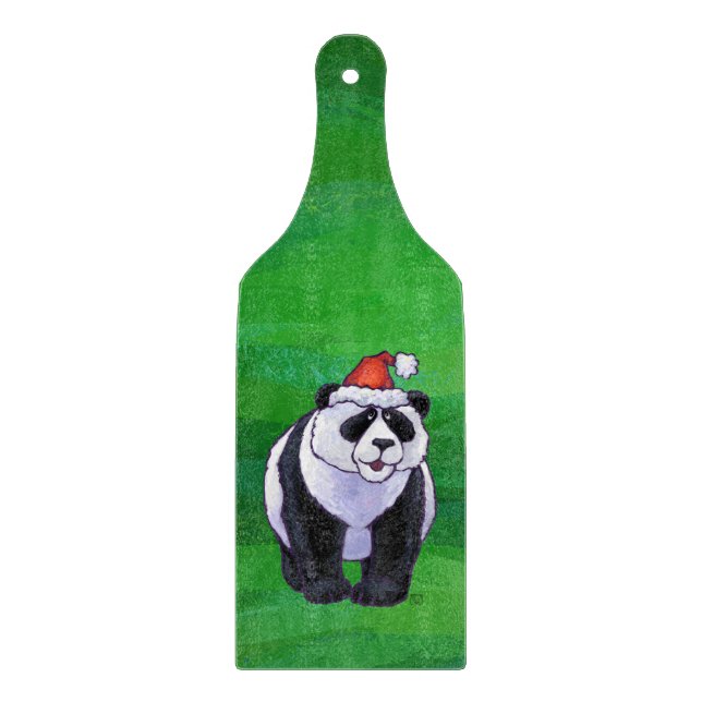 Panda Bear in Weihnachtsmannmütze auf Green Schneidebrett (Vorderseite)